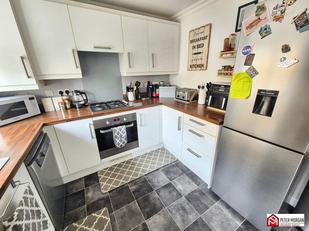 Additional property image - Heol Bryncethin, Sarn, Bridgend, Bridgend County. CF32 9GG