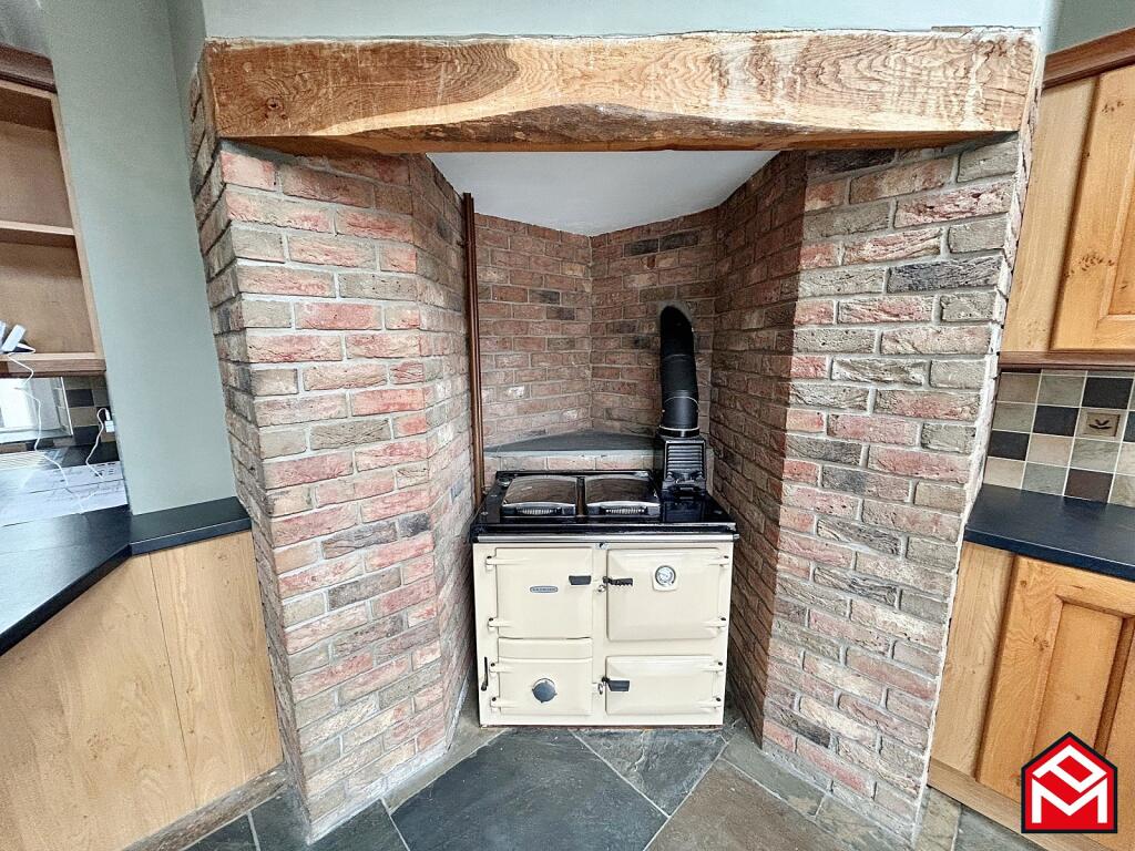 Additional property image - Sarn Hill, Sarn, Bridgend, Bridgend County. CF32 9RW