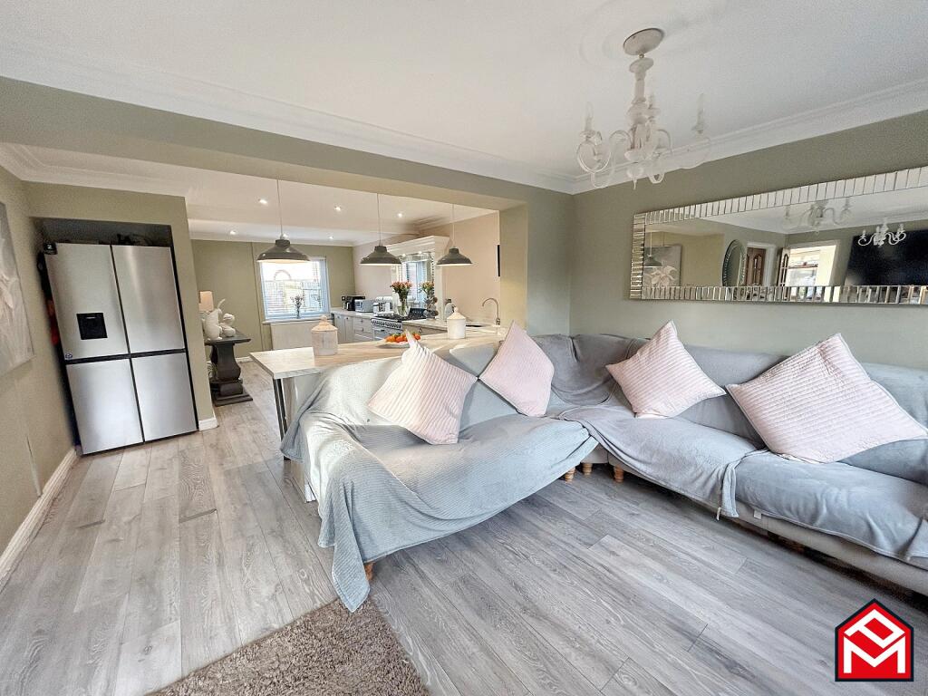 Additional property image - The Firs, Porthcawl, Bridgend County. CF36 5AX