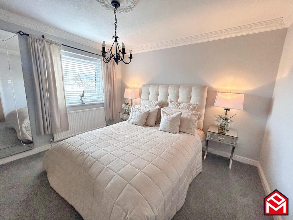 Additional property image - The Firs, Porthcawl, Bridgend County. CF36 5AX