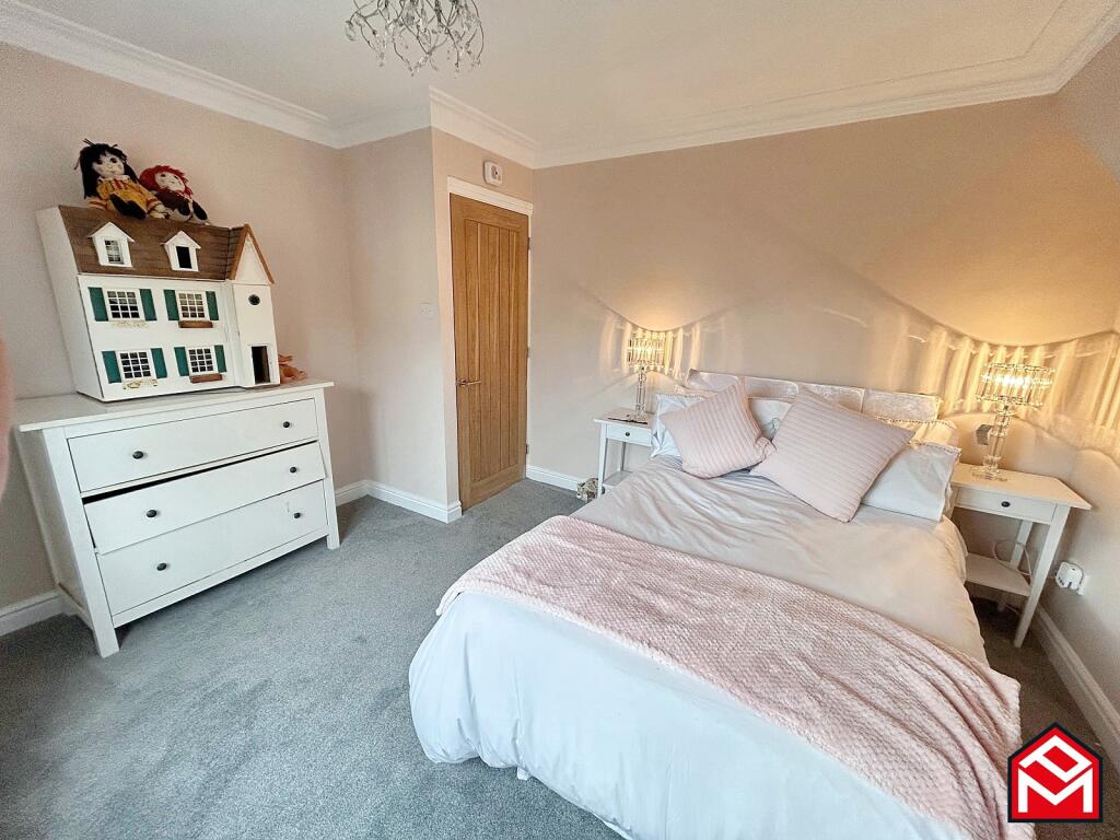 Additional property image - The Firs, Porthcawl, Bridgend County. CF36 5AX