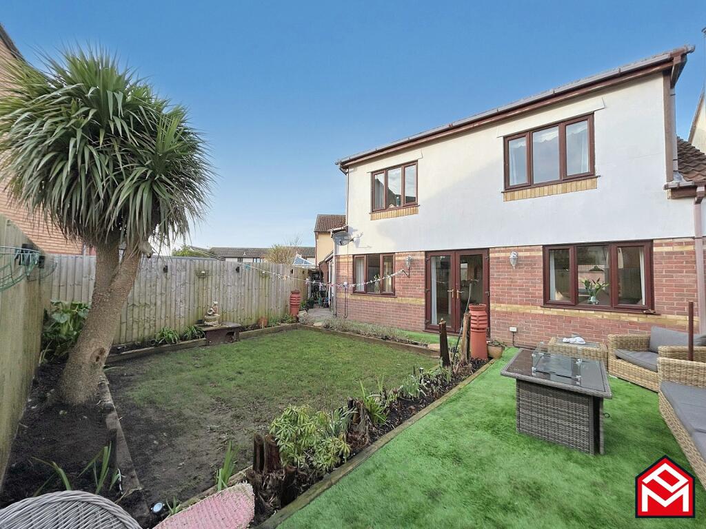 Additional property image - The Firs, Porthcawl, Bridgend County. CF36 5AX