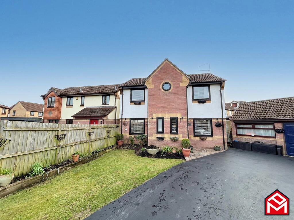 Additional property image - The Firs, Porthcawl, Bridgend County. CF36 5AX