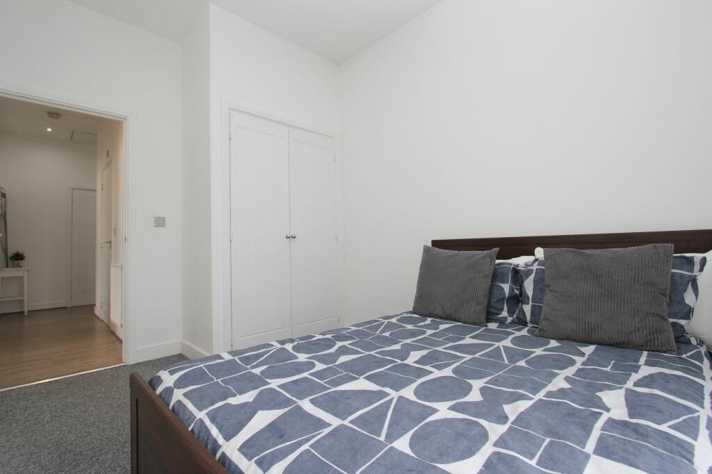 Additional property image - Heol Finch, Barry, CF62