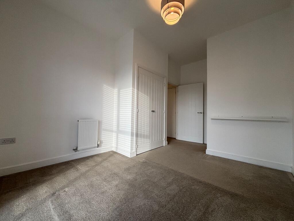 Additional property image - Heol Finch, Barry, CF62