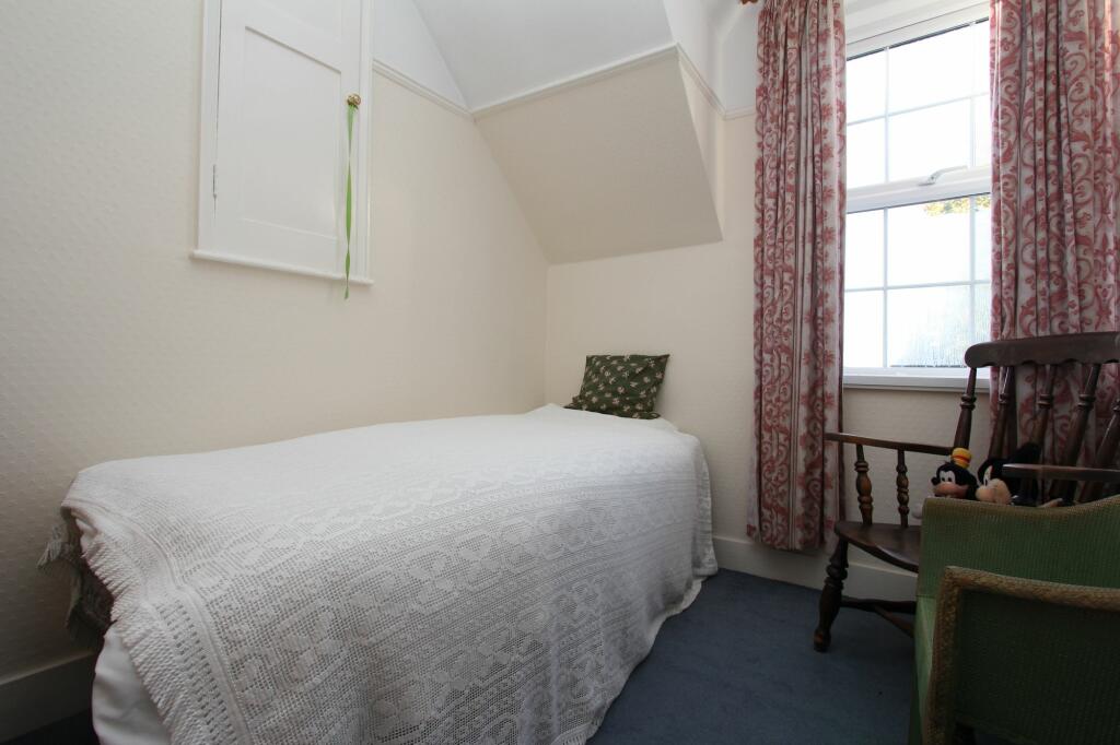 Additional property image - Westward Rise, Barry, CF62