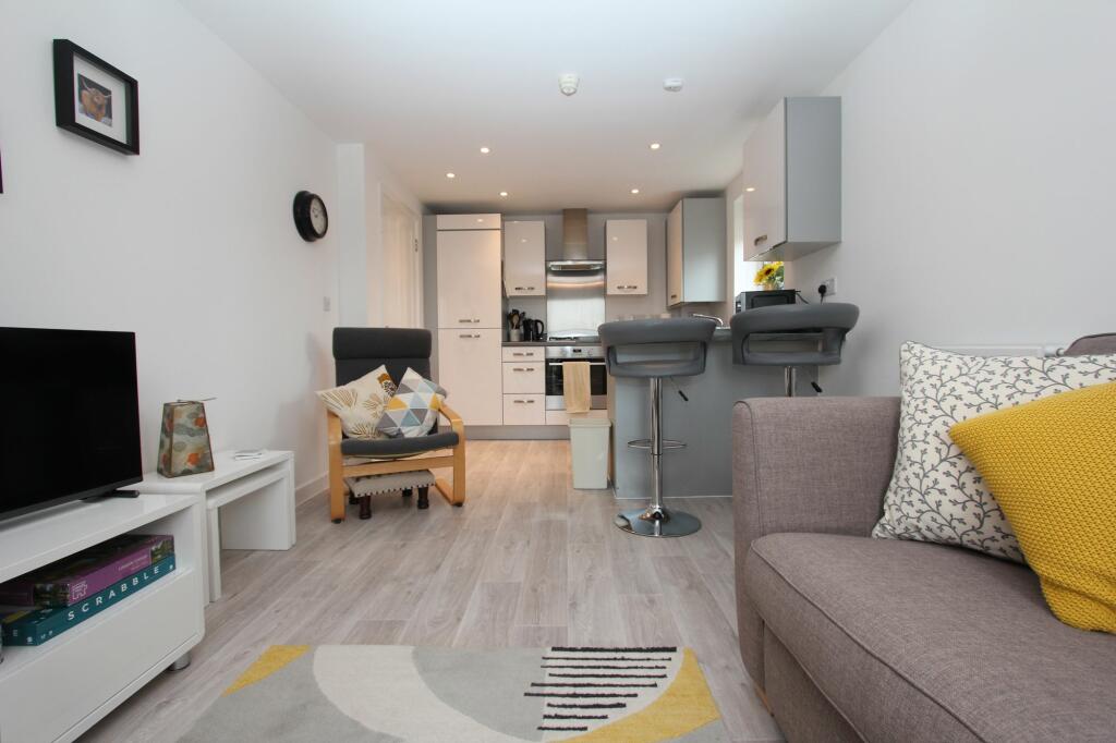 Additional property image - Cei Tir Y Castell, Barry, CF63 4DG