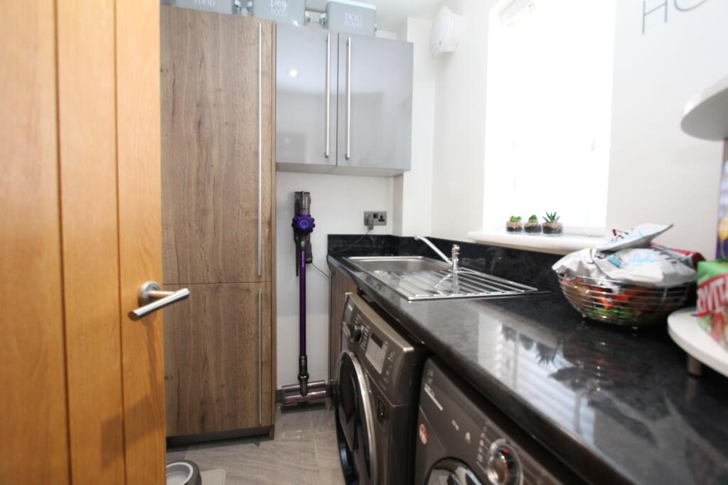 Additional property image - Lon Fferm Felin, Barry, CF62