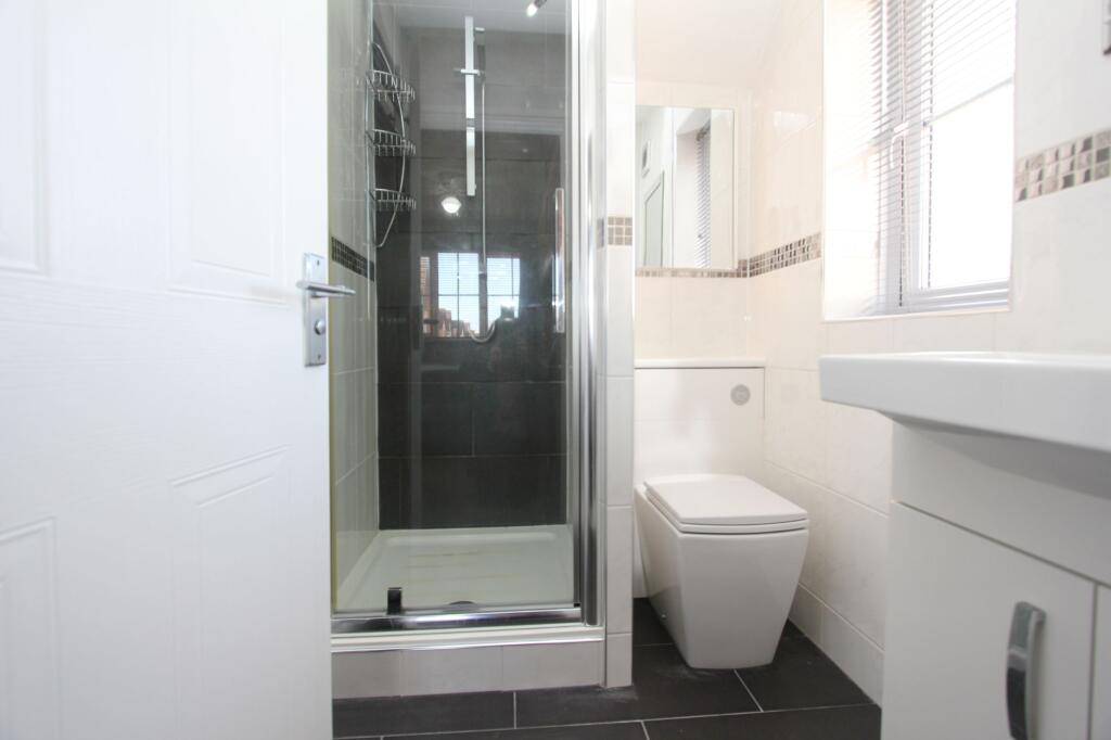 Additional property image - Lon Fferm Felin, Barry, CF62