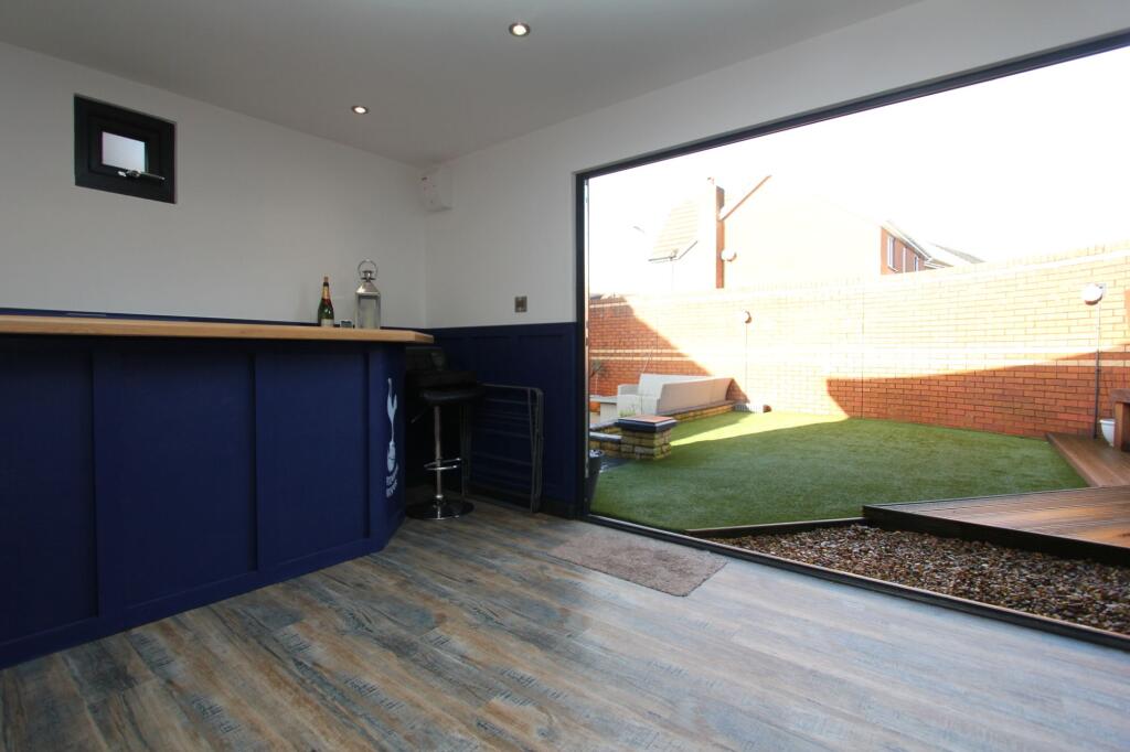 Additional property image - Lon Fferm Felin, Barry, CF62