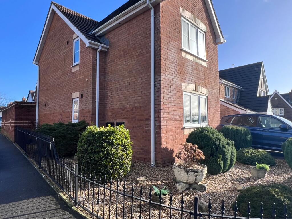 Additional property image - Lon Fferm Felin, Barry, CF62