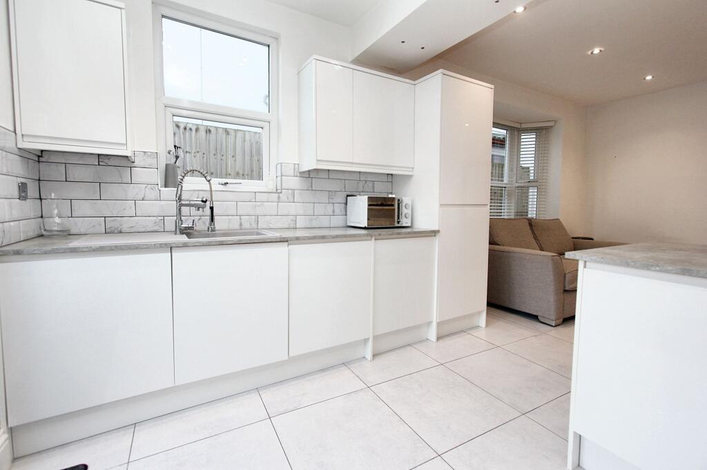 Additional property image - Court Road, Barry, CF63