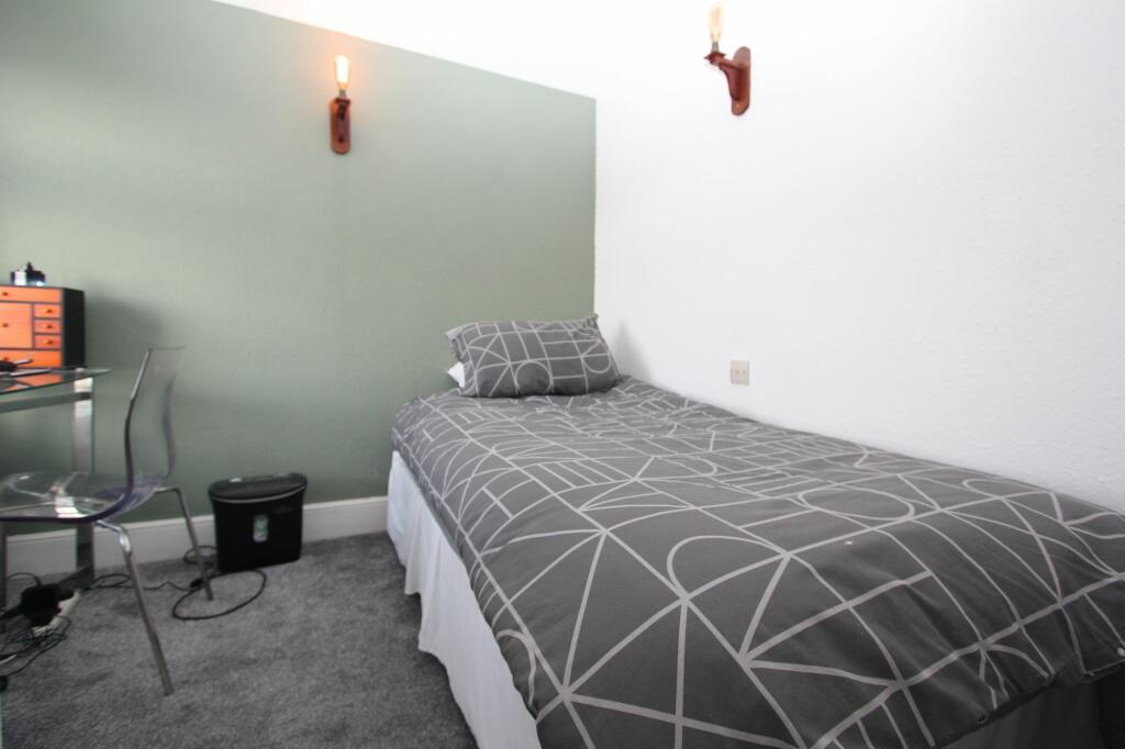 Additional property image - Newlands Street, Barry, CF62