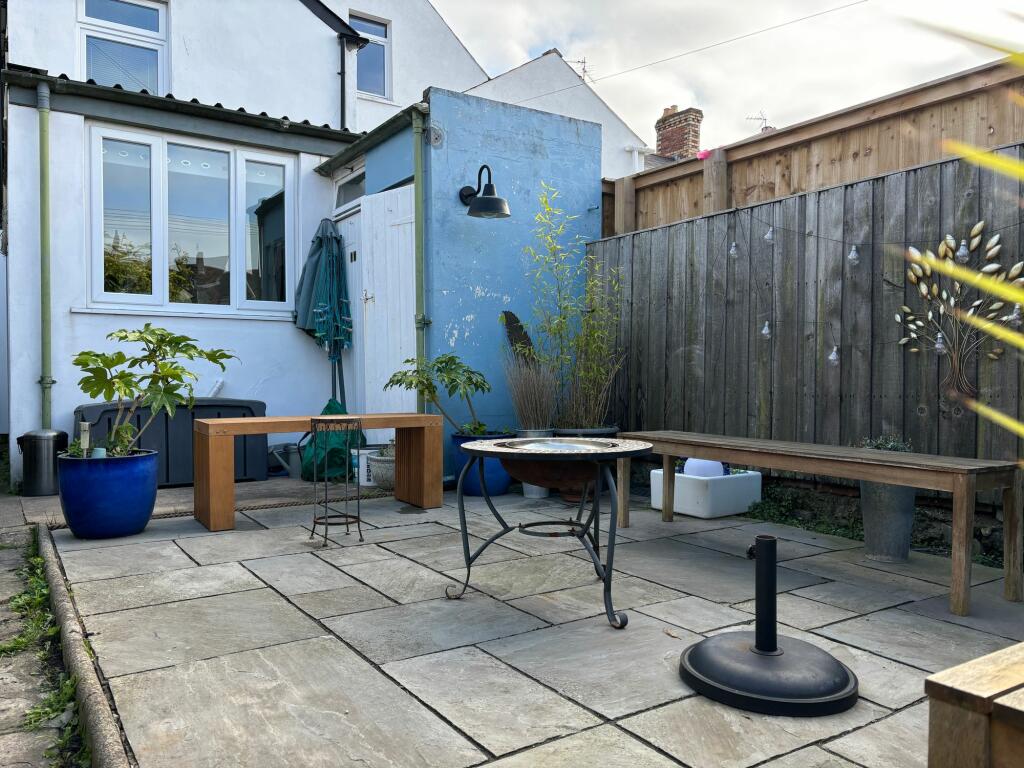 Additional property image - Newlands Street, Barry, CF62