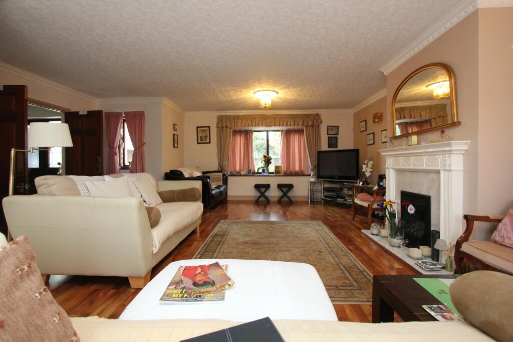 Additional property image - Jackson Close, Rhoose, CF62