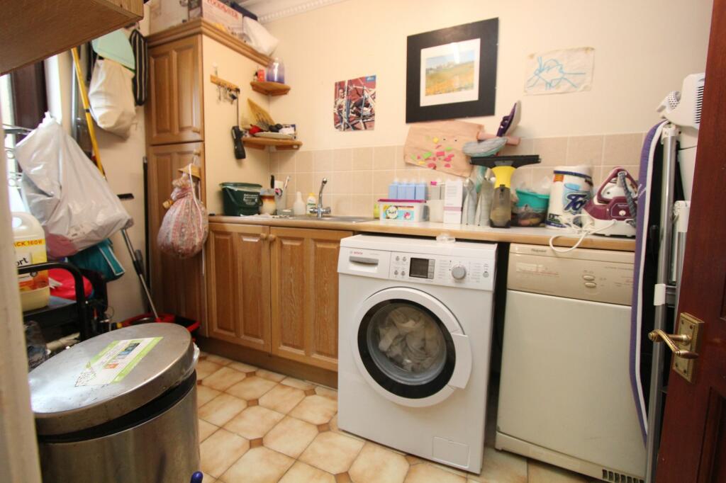 Additional property image - Jackson Close, Rhoose, CF62
