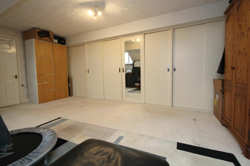 Additional property image - Jackson Close, Rhoose, CF62