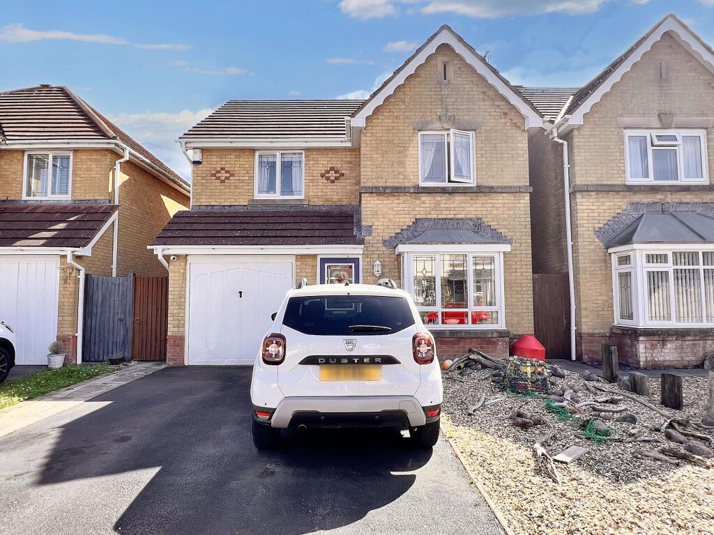 Main image of property: Cilgant Y Meillion, Rhoose Point, CF62 3LH