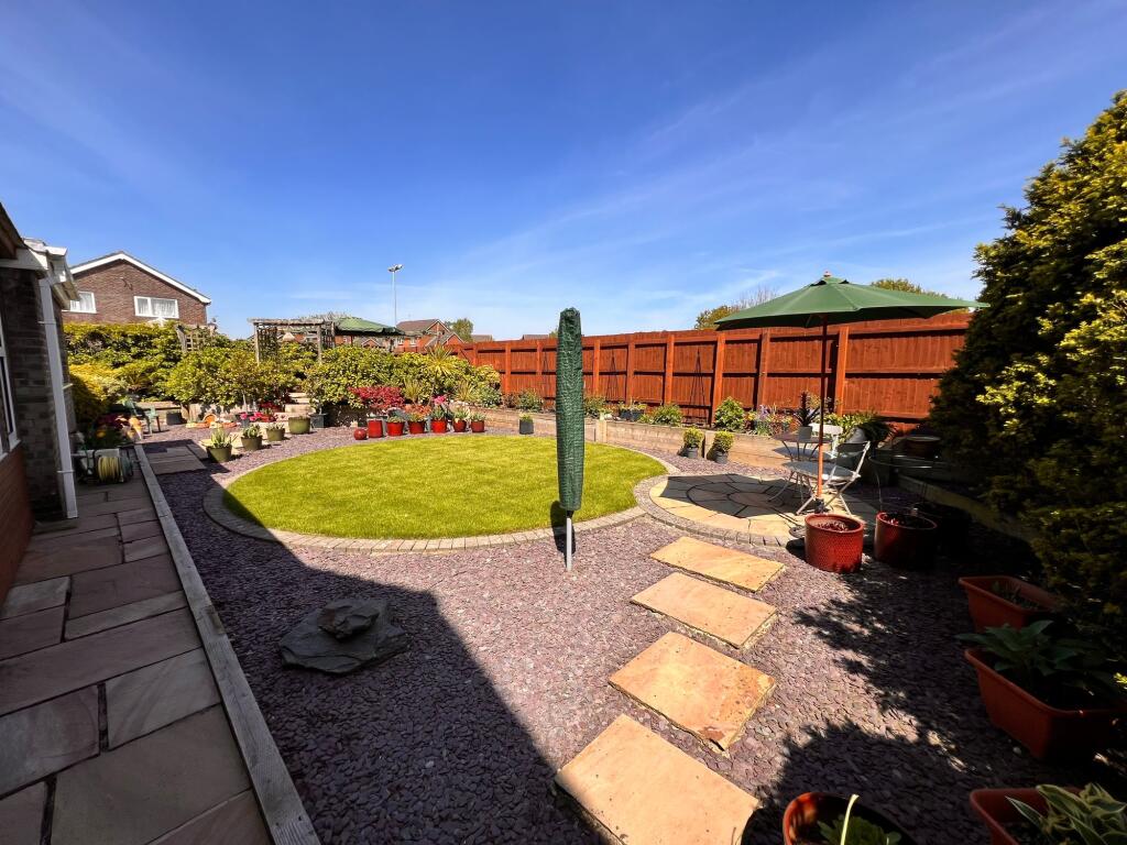 Main image of property: Smeaton Close, Rhoose, CF62 3FU