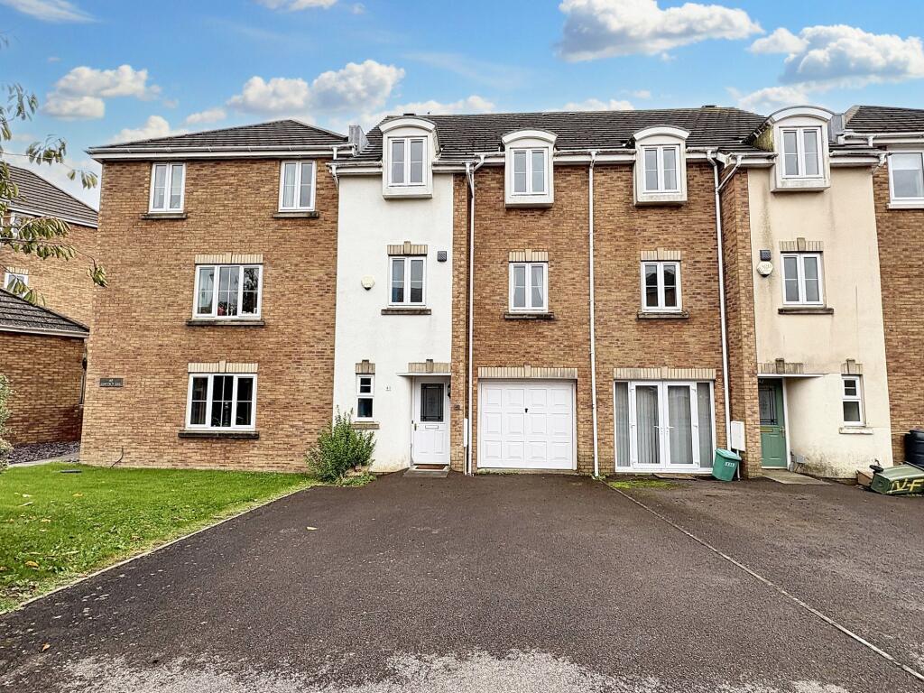 Main image of property: Rhoose, Barry, CF62