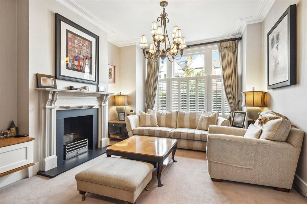 4 bedroom terraced house for sale in Elm Grove Road, Barnes, London, SW13
