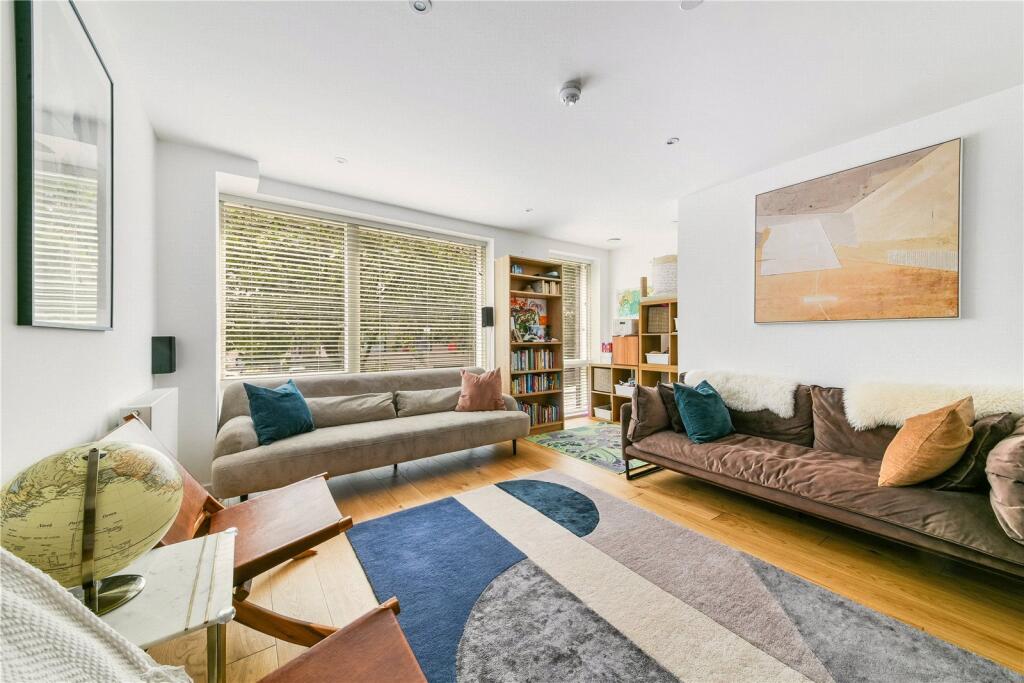 Main image of property: Peartree Way, Greenwich, London, SE10