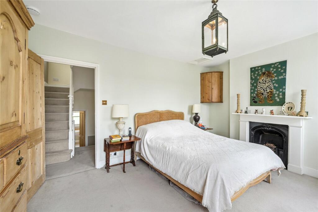 4 bedroom terraced house for sale in St. Elmo Road, London, W12