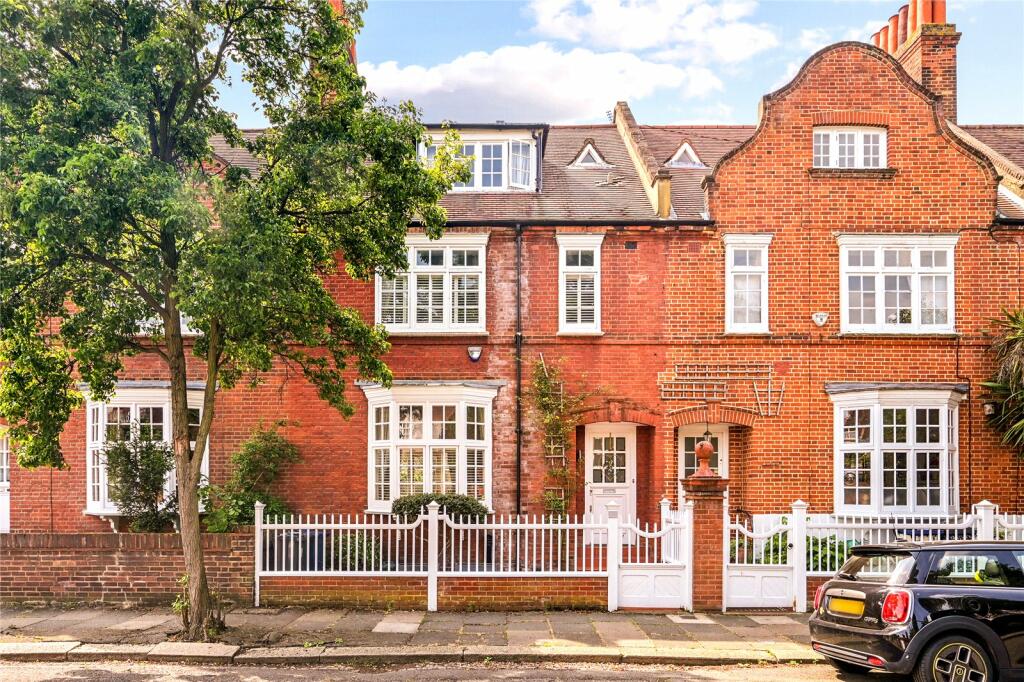 4 bedroom terraced house for sale in Marlborough Crescent, Bedford Park