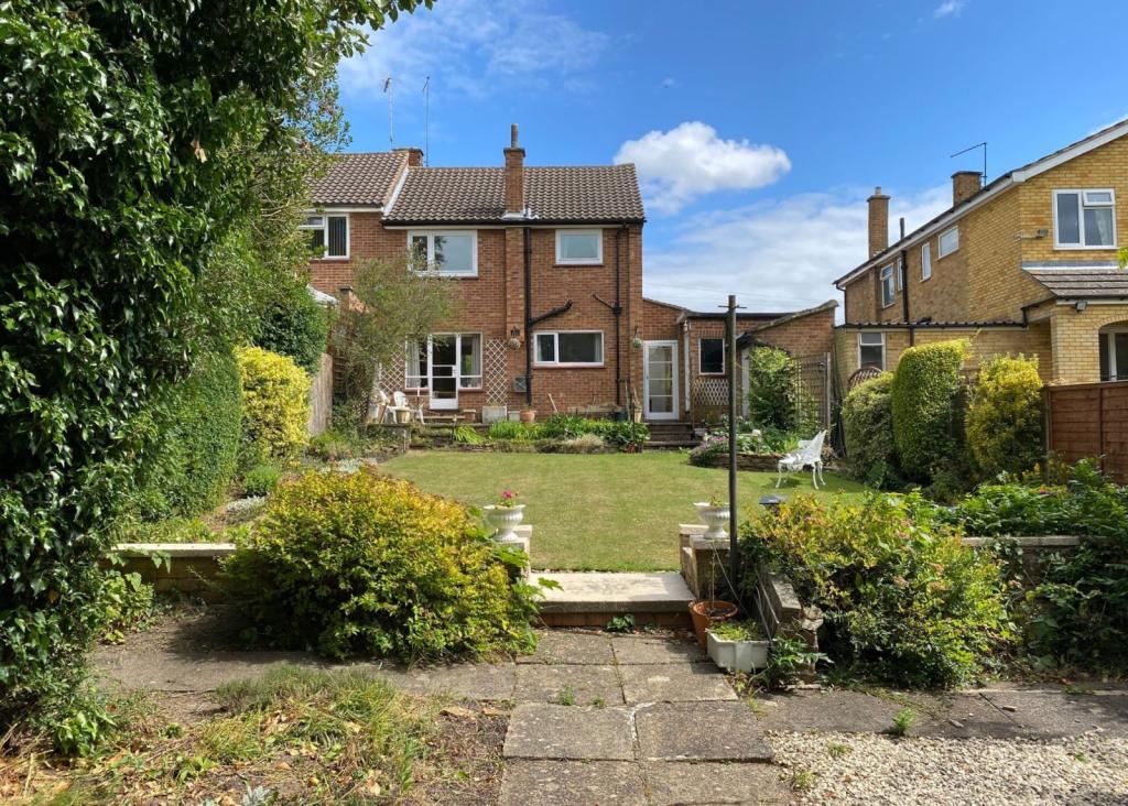 3 bedroom semidetached house for sale in Ennerdale Road, Spinney Hill