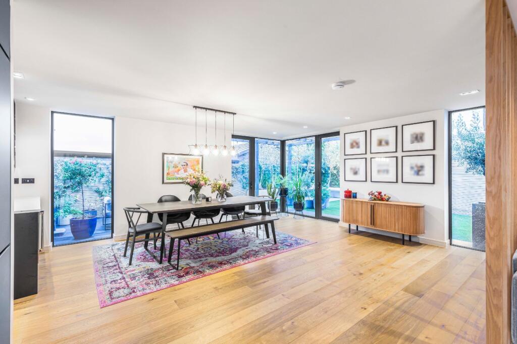 Main image of property: Plum Tree Mews, London, SW16
