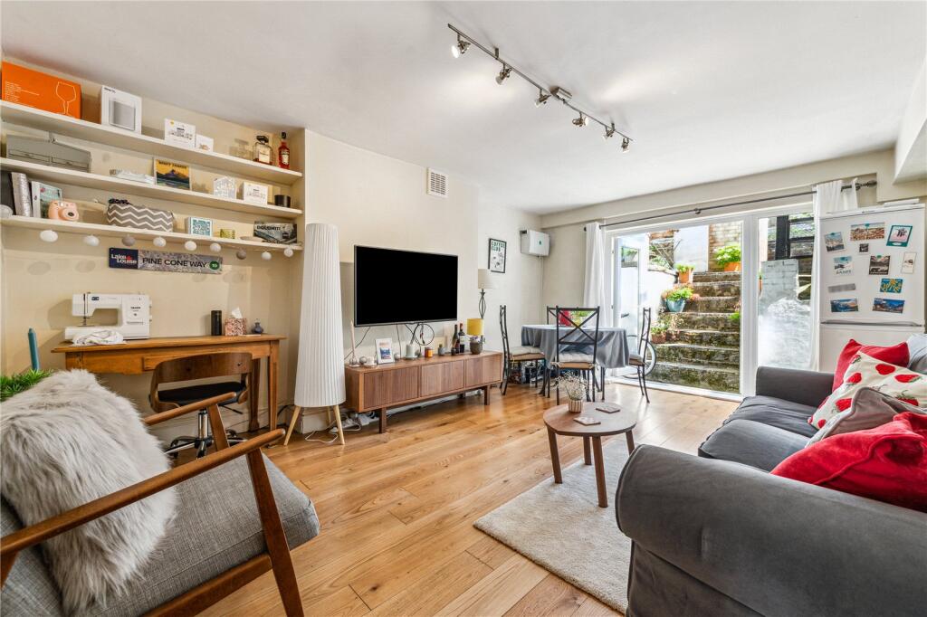 Main image of property: Ramsden Road, London, SW12