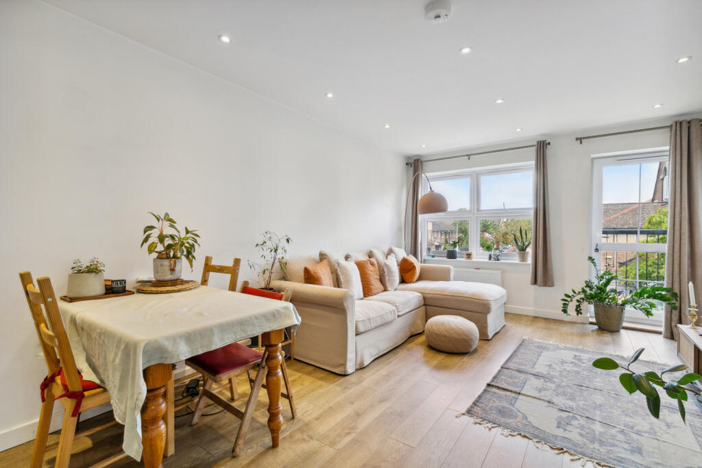 Main image of property: Florence Way, London, SW12