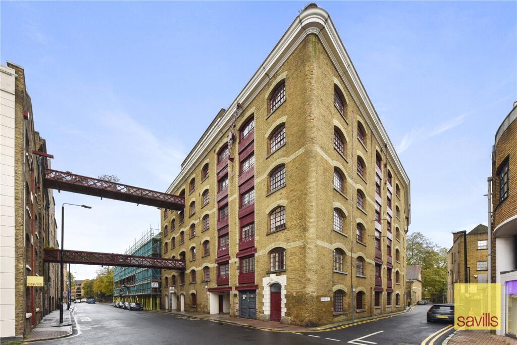Main image of property: Dundee Court, 73 Wapping High Street, London, E1W