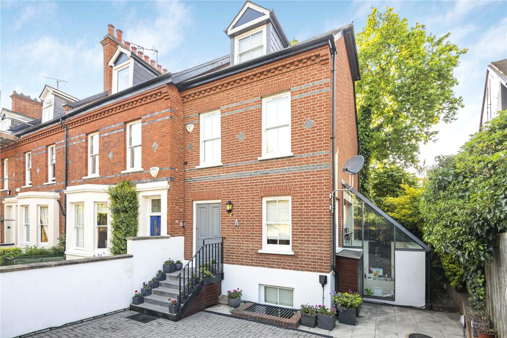 Main image of property: Platts Lane, London, NW3