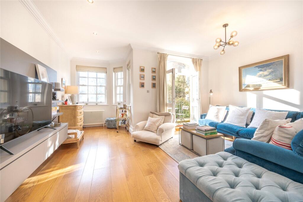 Main image of property: New End, London, NW3