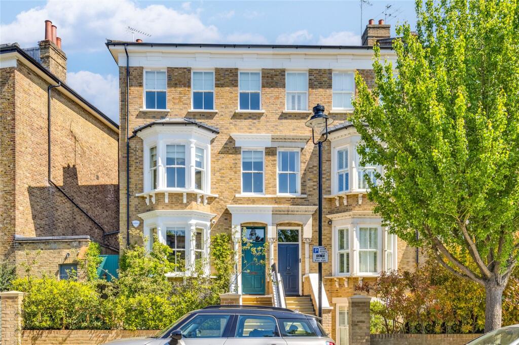 Main image of property: South Hill Park Gardens, Hampstead, London, NW3