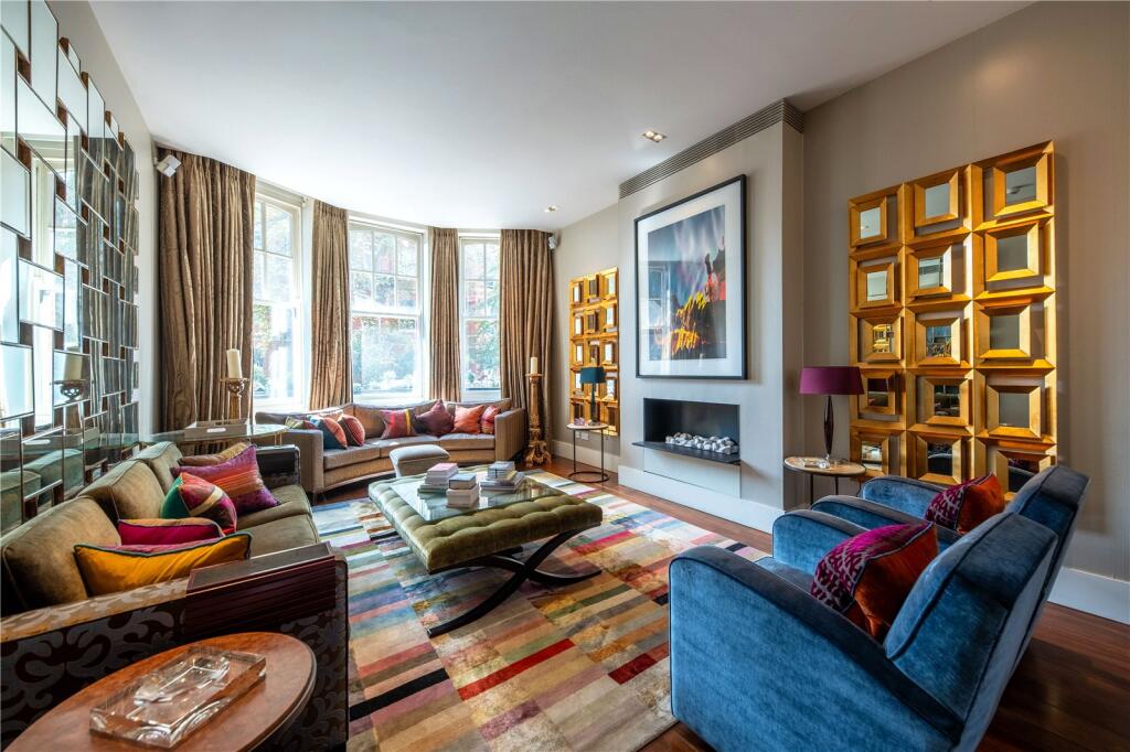 Main image of property: Kensington Court, London, W8