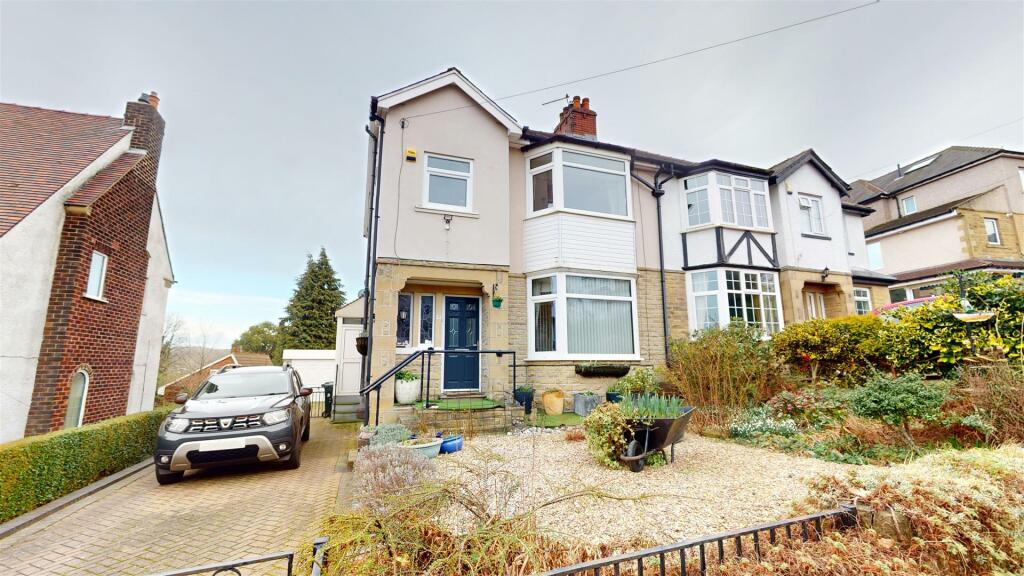4 bedroom semi-detached house for sale in Ashfield Drive, Bradford, BD9