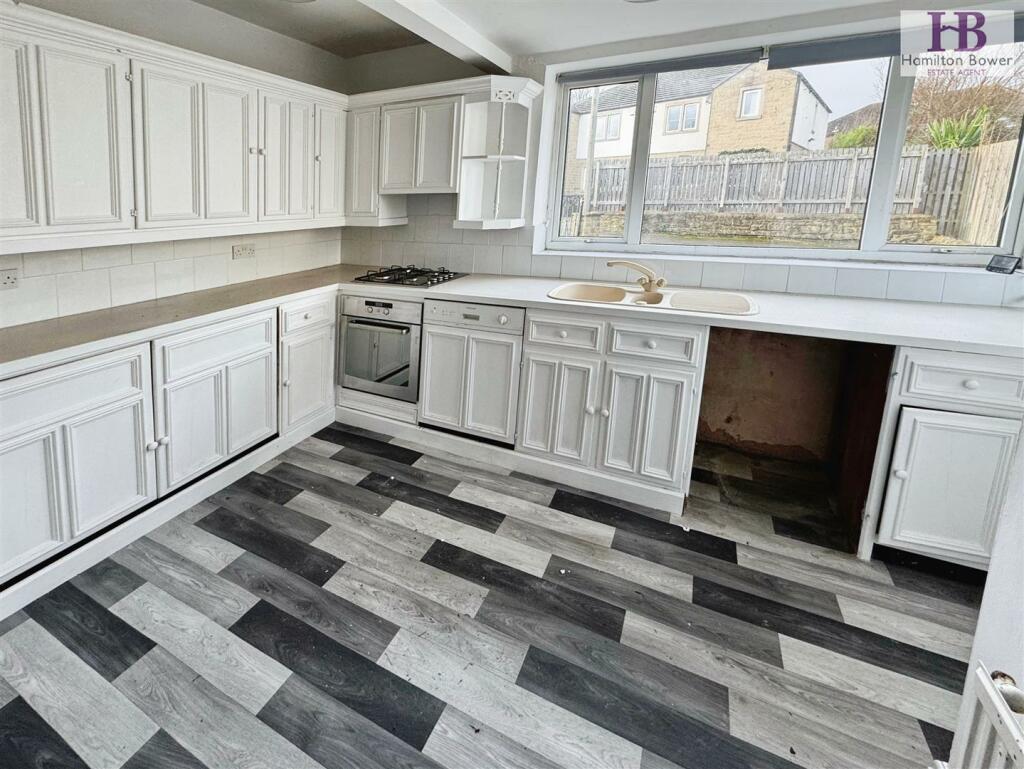 Additional property image - Rocklands Avenue, Baildon