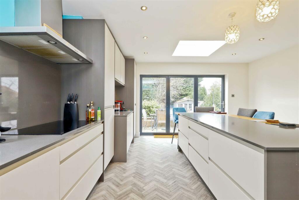 4 bedroom semidetached house for sale in St. Margarets Road, Ruislip, HA4