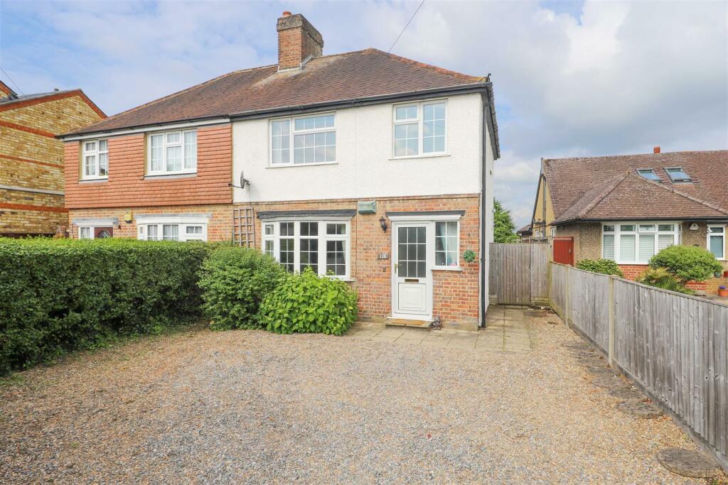3 bedroom semidetached house for sale in Bury Street, Ruislip, HA4