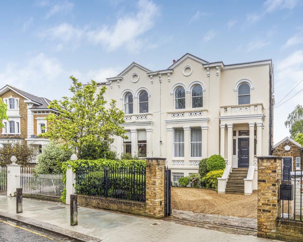 6 bedroom semidetached house for sale in West Hill Road, Putney