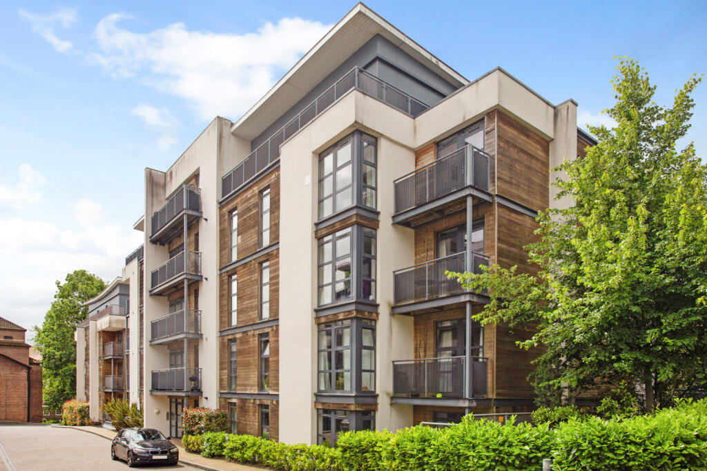 Main image of property: Scott Avenue, Putney, London, SW15