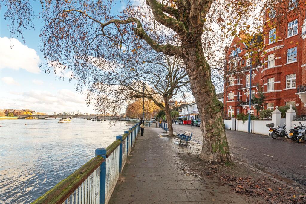 Main image of property: Embankment, Putney, London, SW15