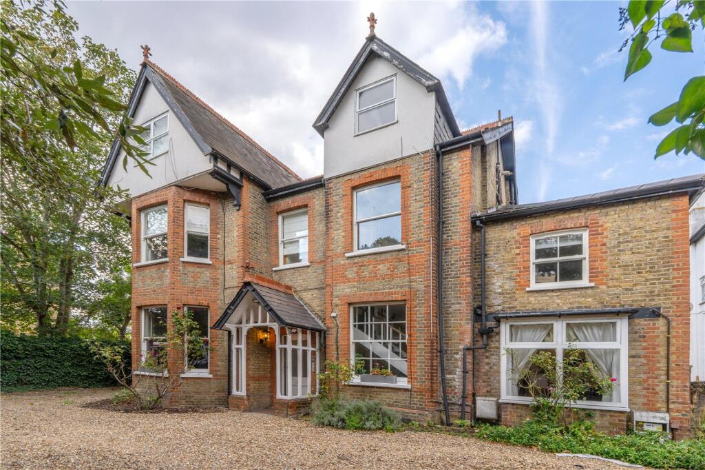 Main image of property: Sheen Road, Richmond, Surrey, TW10