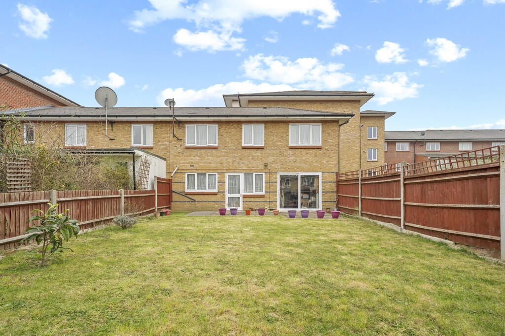 Main image of property: Myddleton Avenue, London