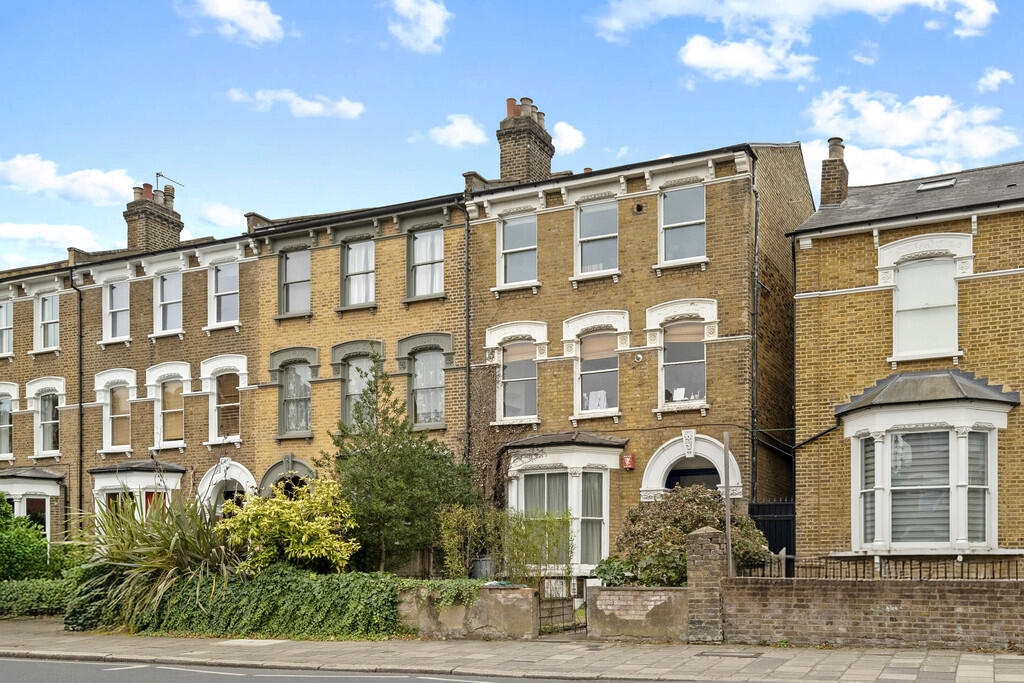 Main image of property: Lordship Park, London