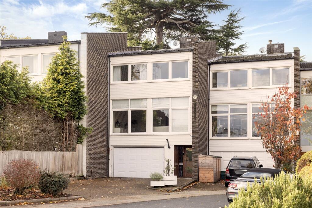 Main image of property: Cedar Court, Wimbledon, London, SW19