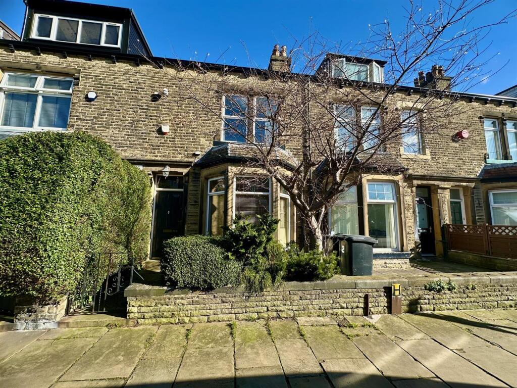 Main image of property: Skircoat Green Road, Skircoat Green, Halifax