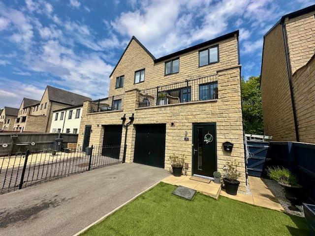 Main image of property: Barge Avenue, Sowerby Bridge